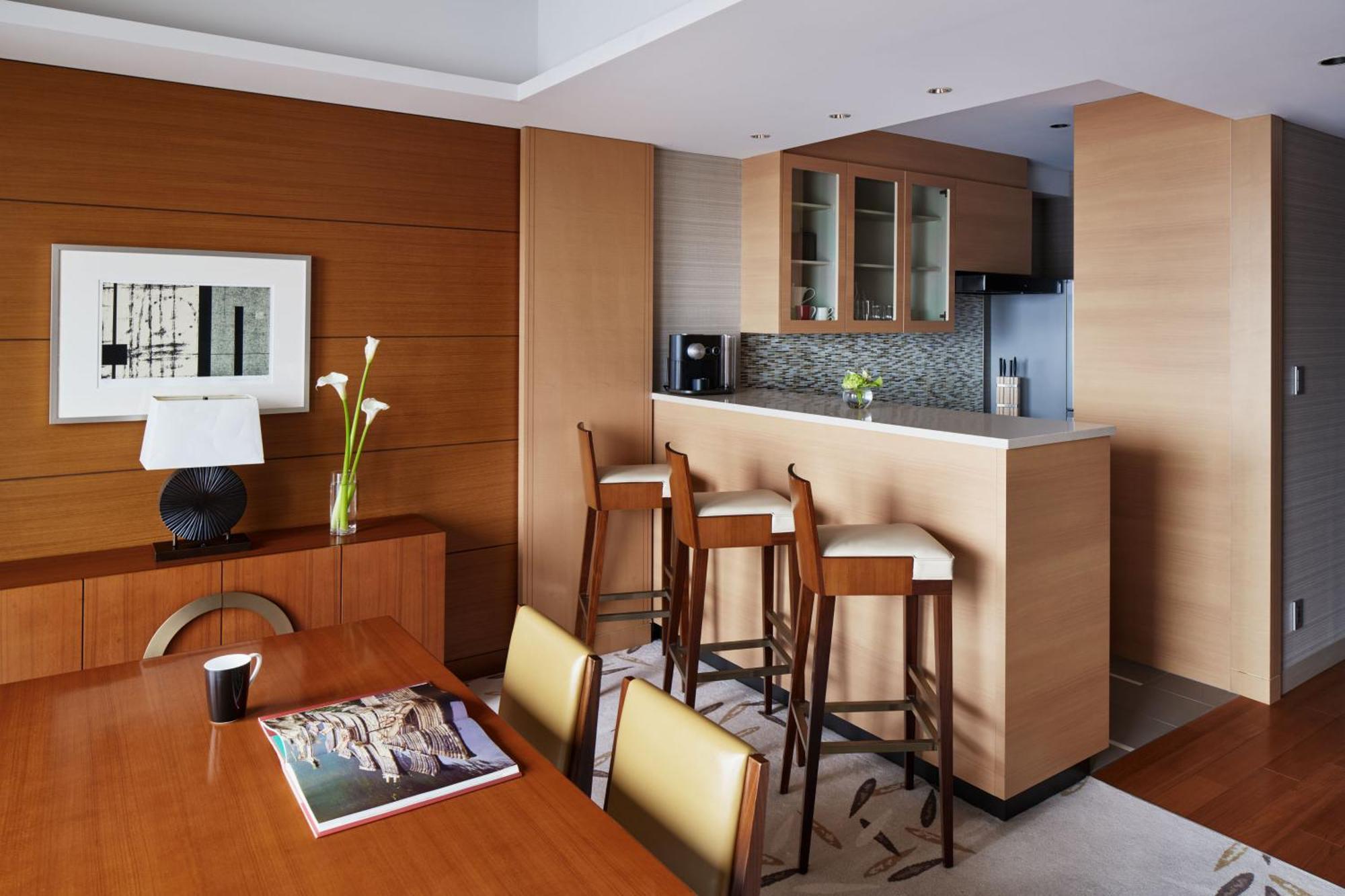 Intercontinental By Ihg Hotel Ōsaka