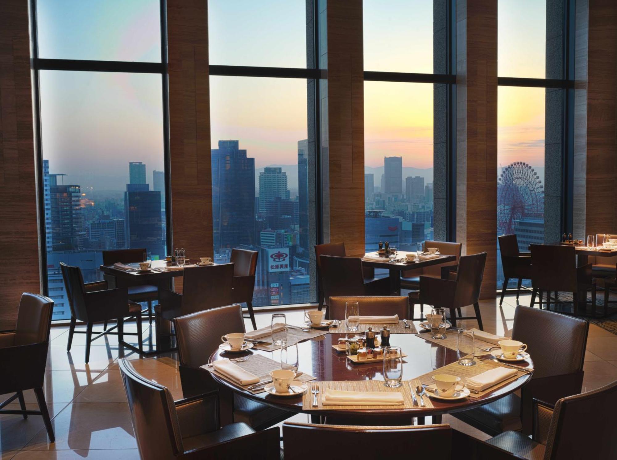 โรงแรมอินเตอร์คอนติเนนตัล โรงแรม 5*